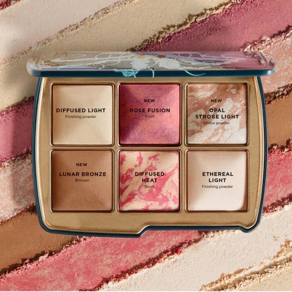 Hourglass Cosmetics Owl - Picture 2 of 11